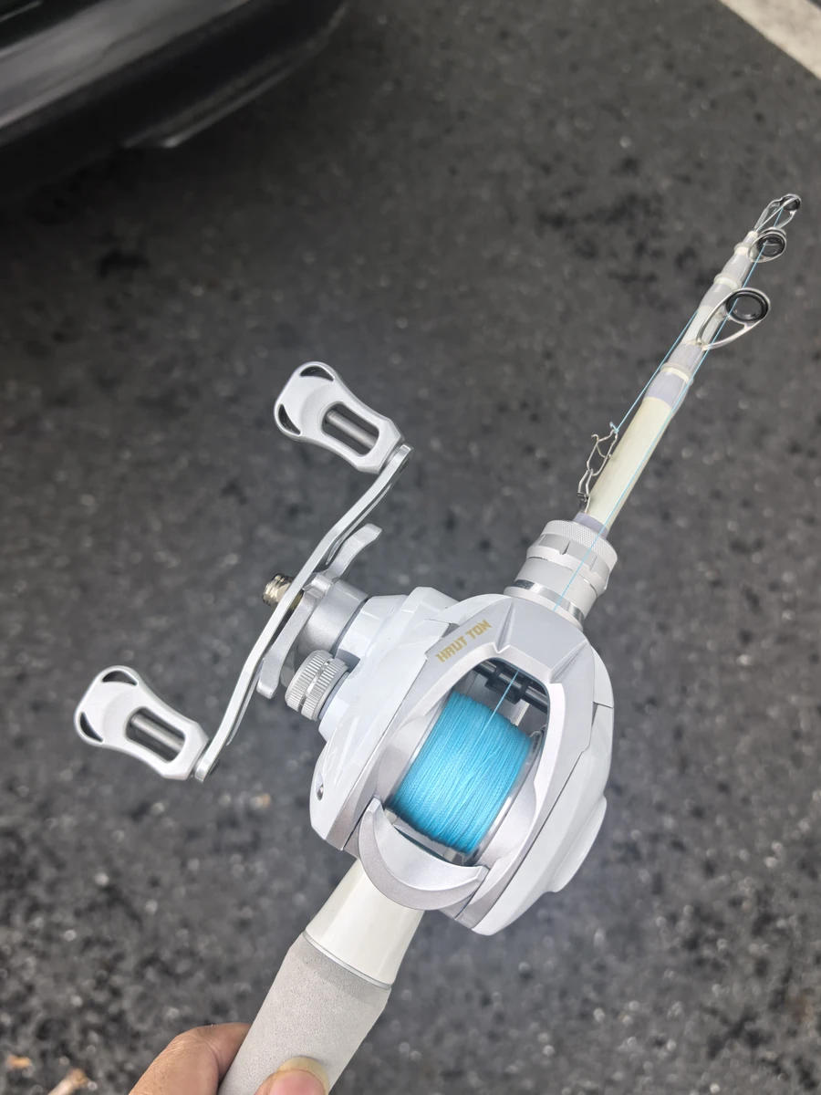 Sleek White Combo telescopic rod and baitcasting reel — real photo